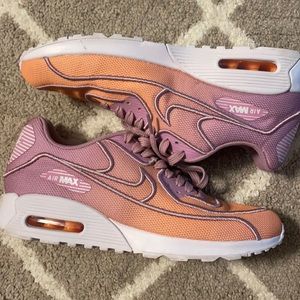 Nike Airmax 90 Lilac/Salmon Colorway